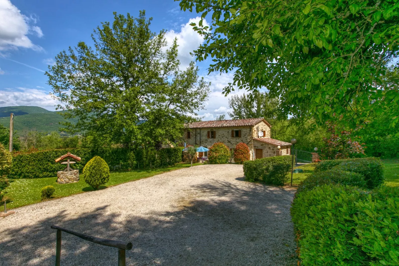 Casa Niccone-Exterior summer