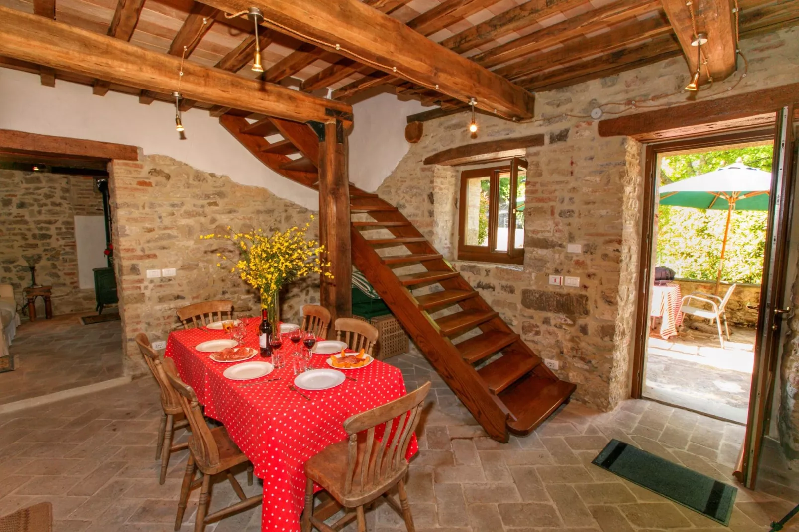 Casa Niccone-Dining room