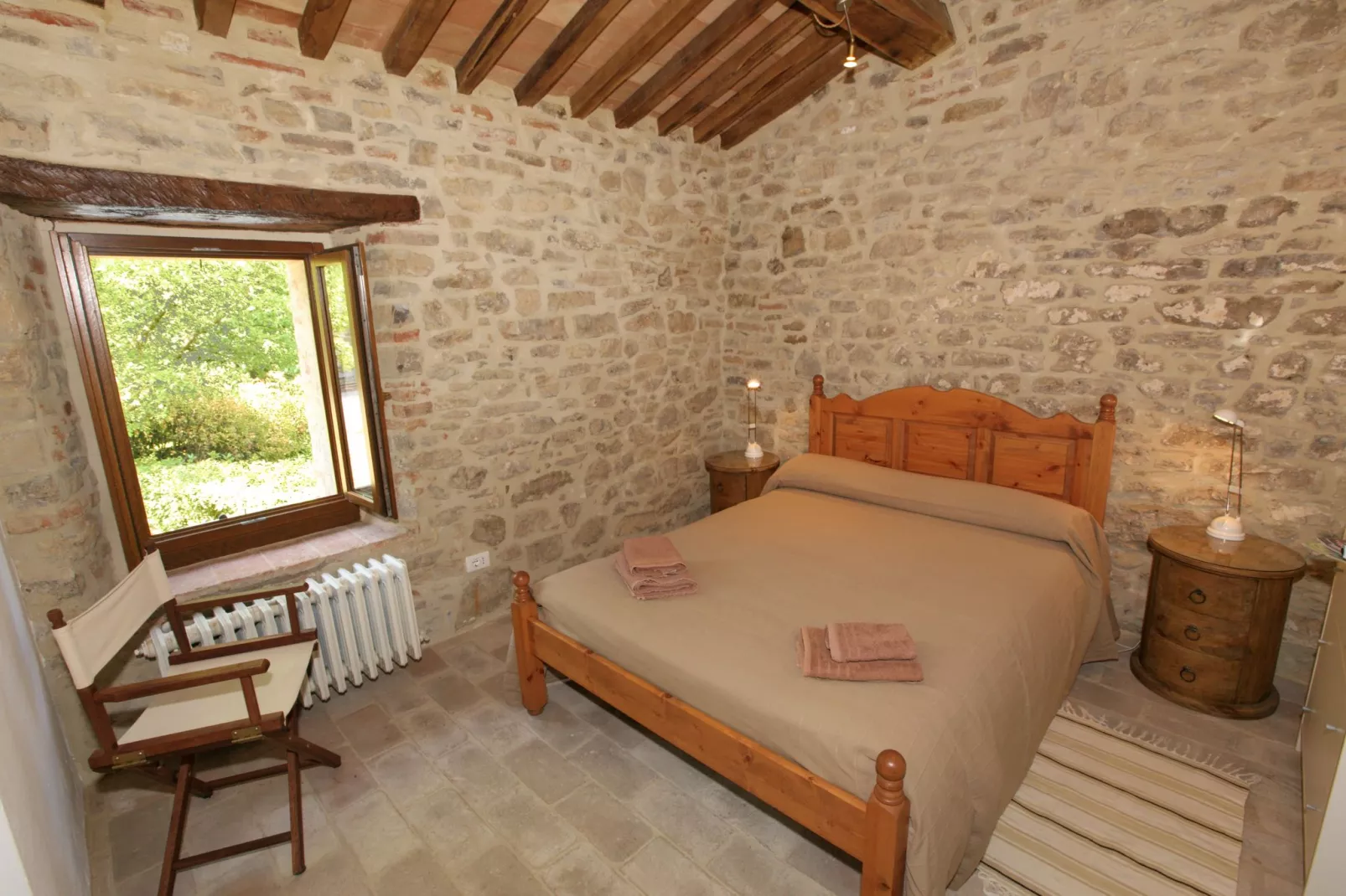 Casa Niccone-Bedroom