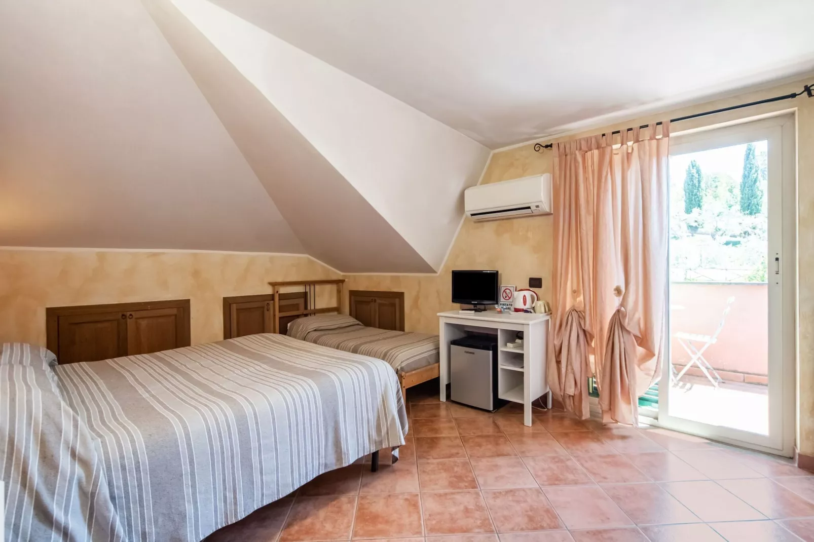 Gavaccia-Bedroom