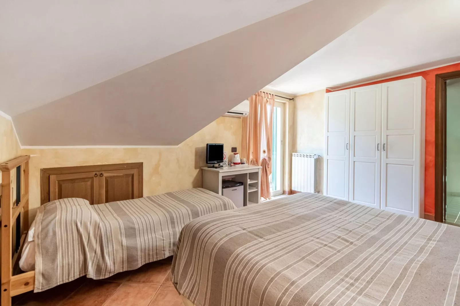 Gavaccia-Bedroom