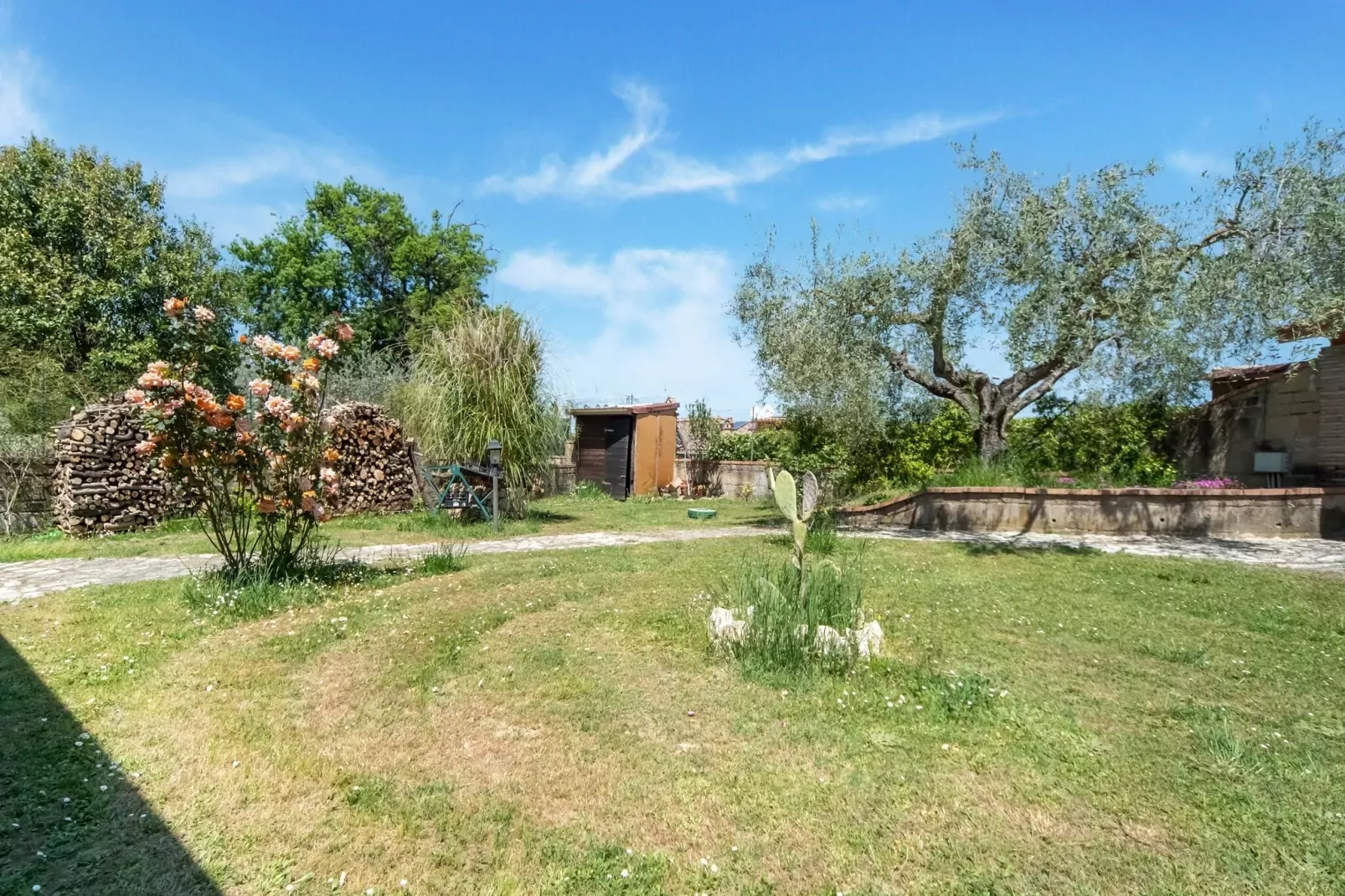 Gavaccia-Gardens summer