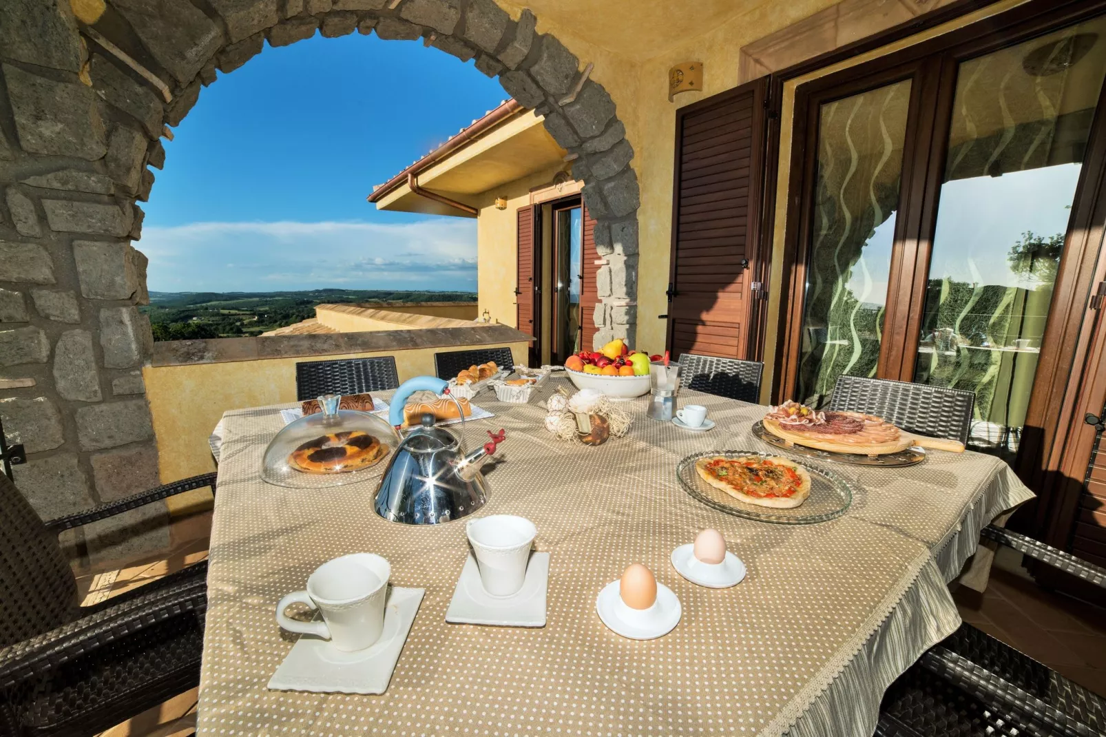 Il Giglio 16-Terrace balcony