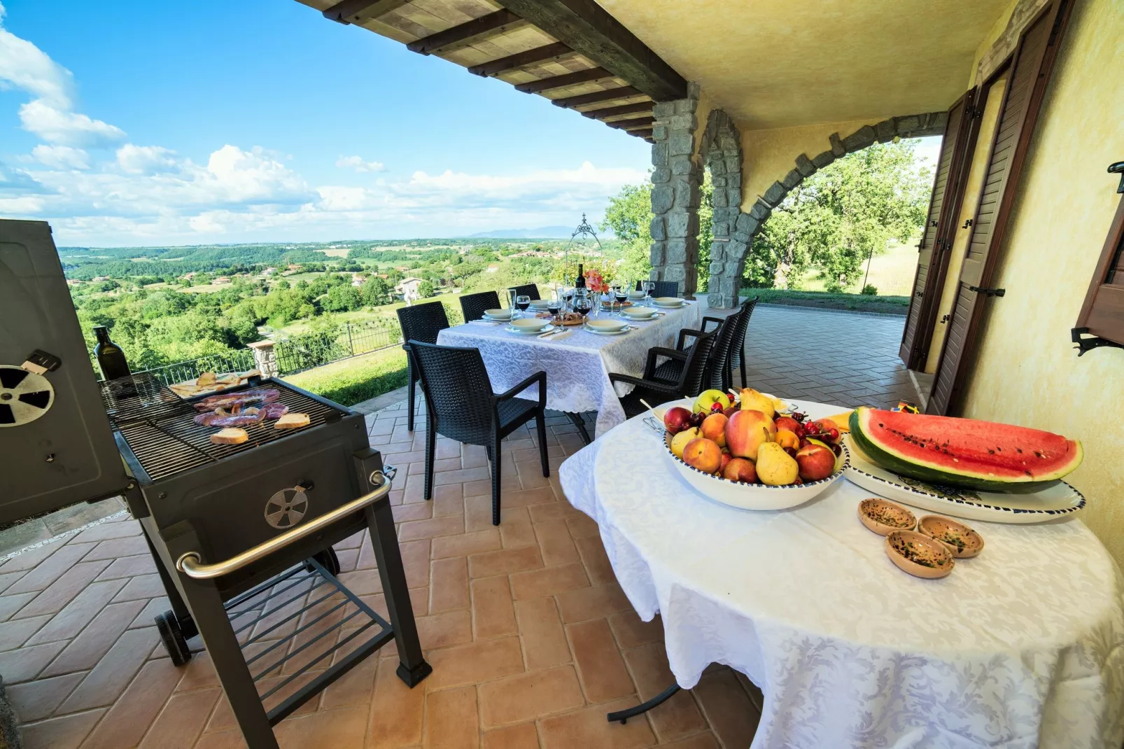 Il Giglio 16-Terrace balcony