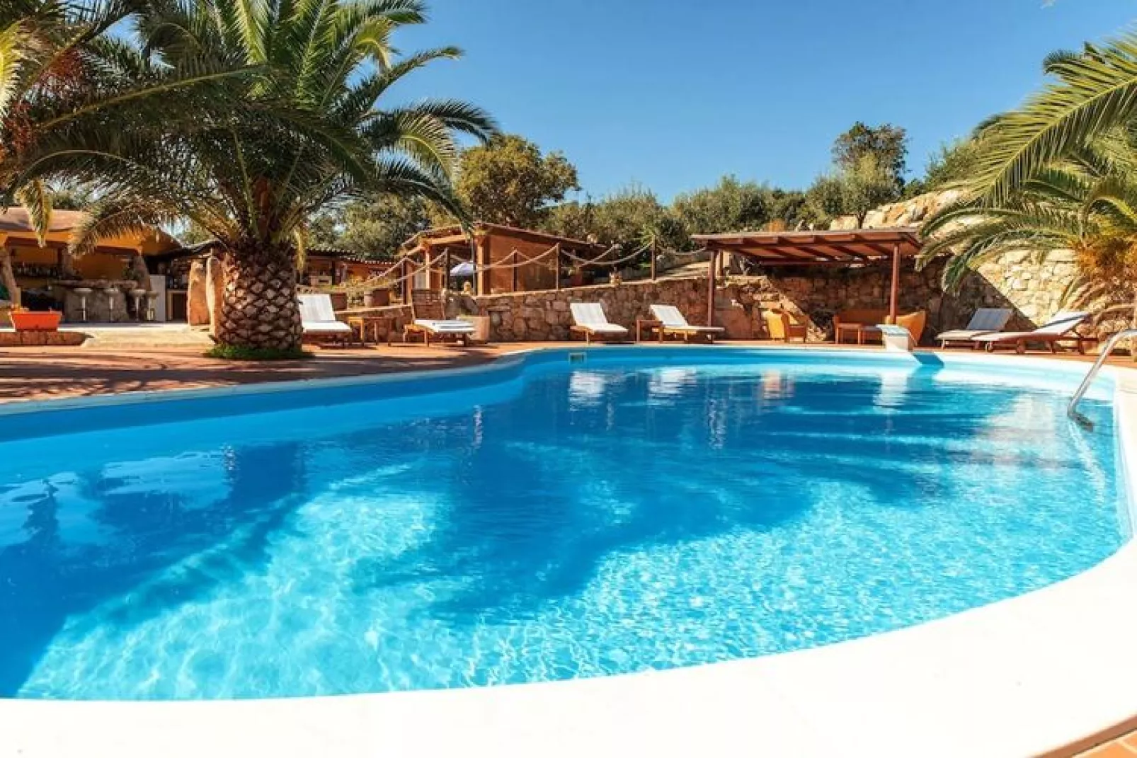 Casa Smeralda-Piscine