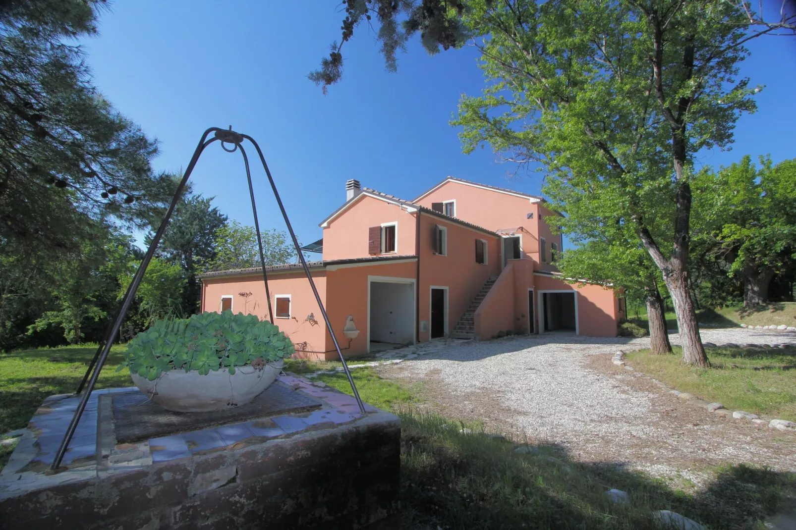 Casale le Querce-Exterior summer