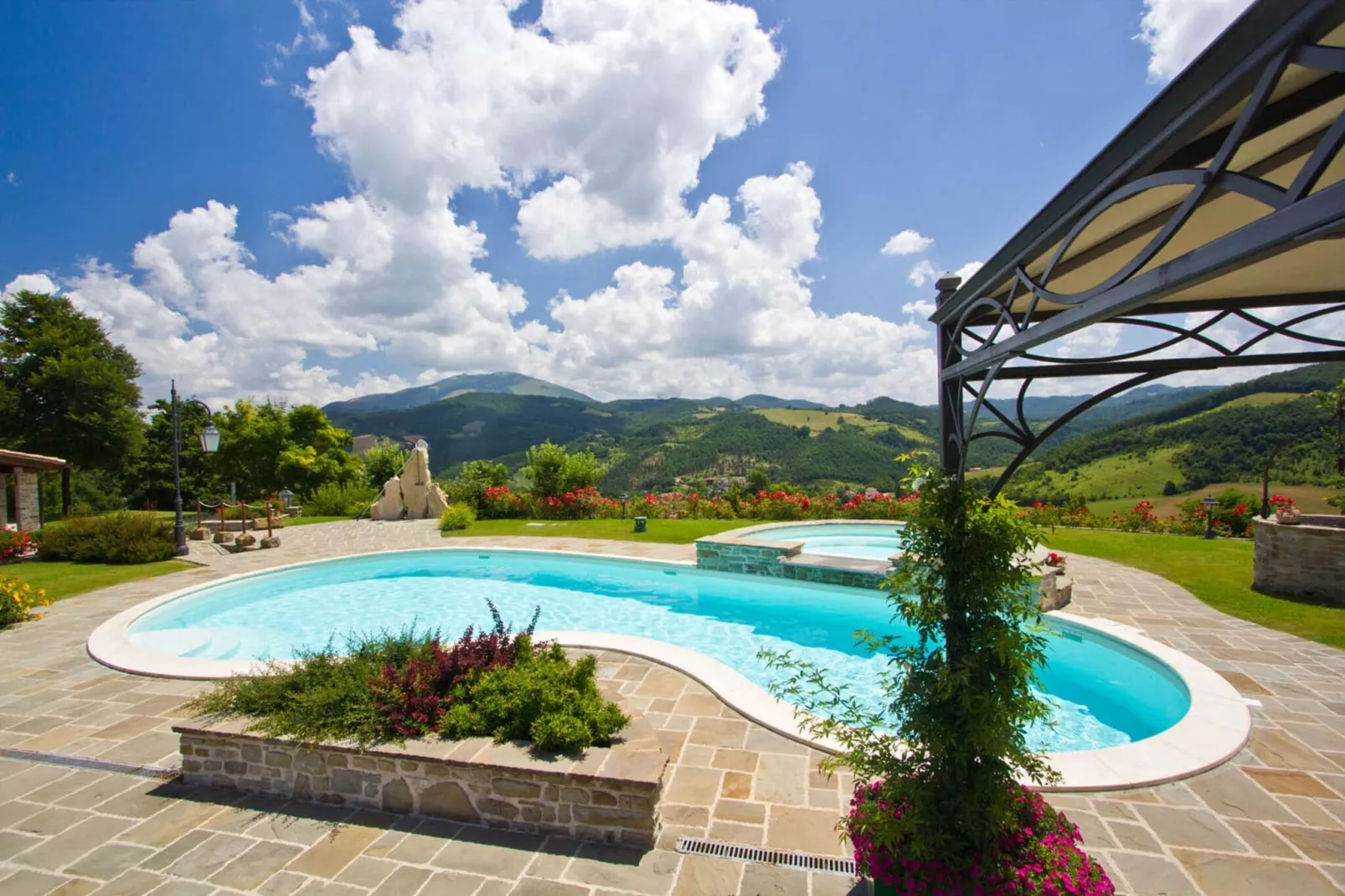 La Rocca-Pool