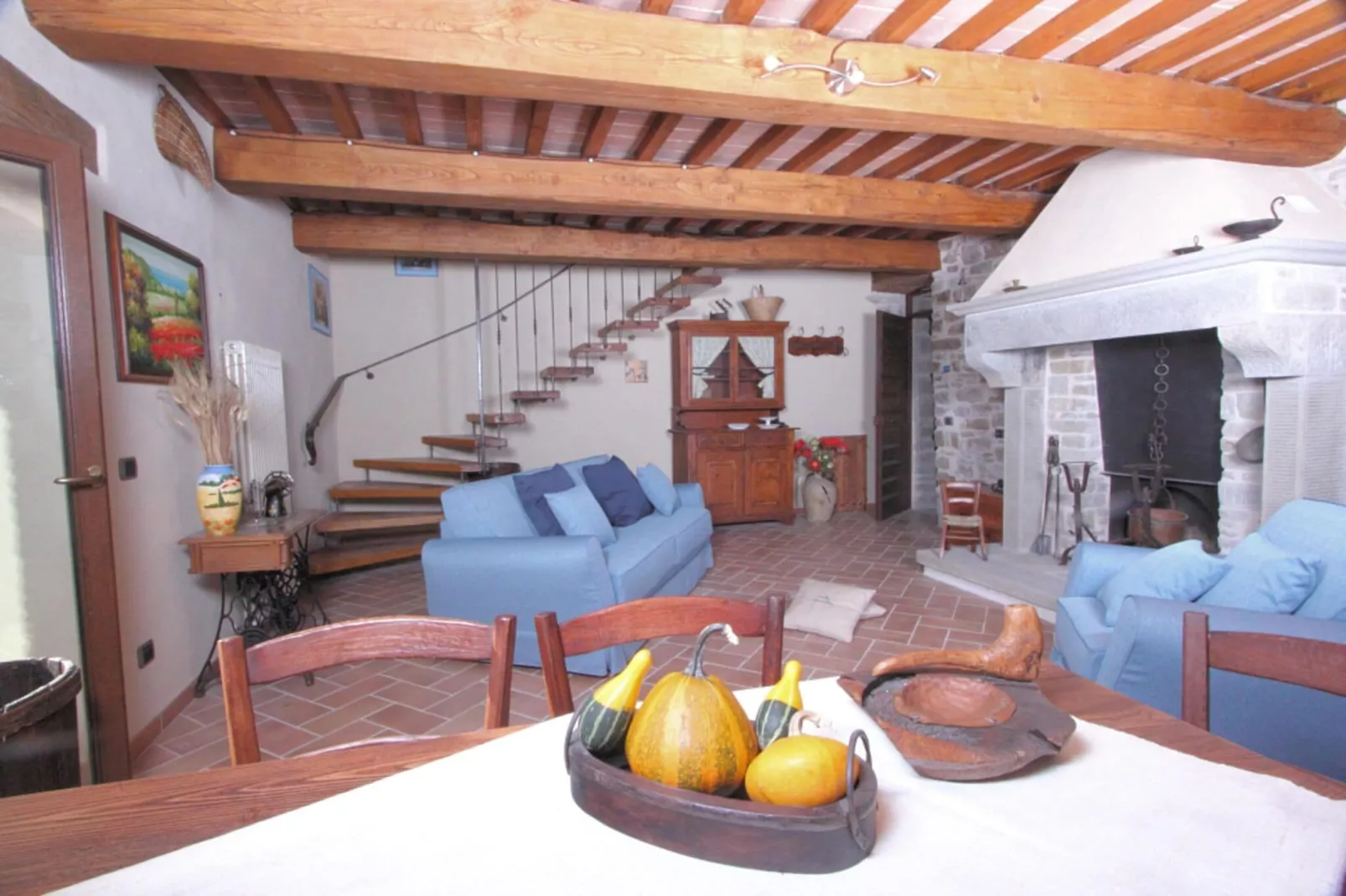 La Rocca-Living room