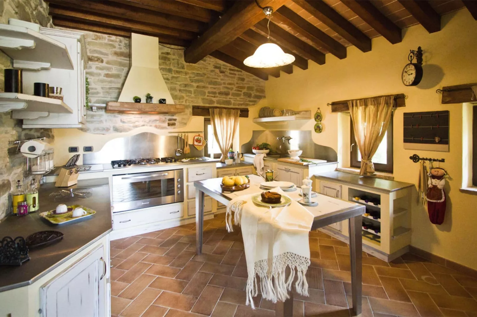 La Rocca-Dining room