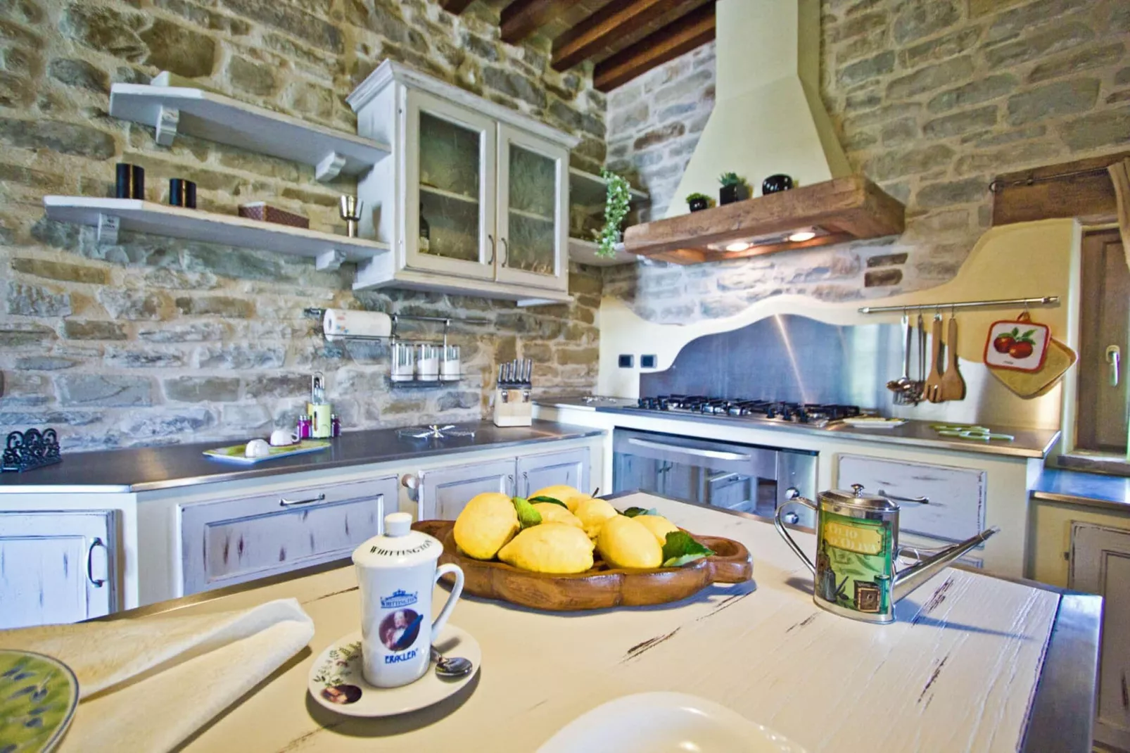 La Rocca-Kitchen