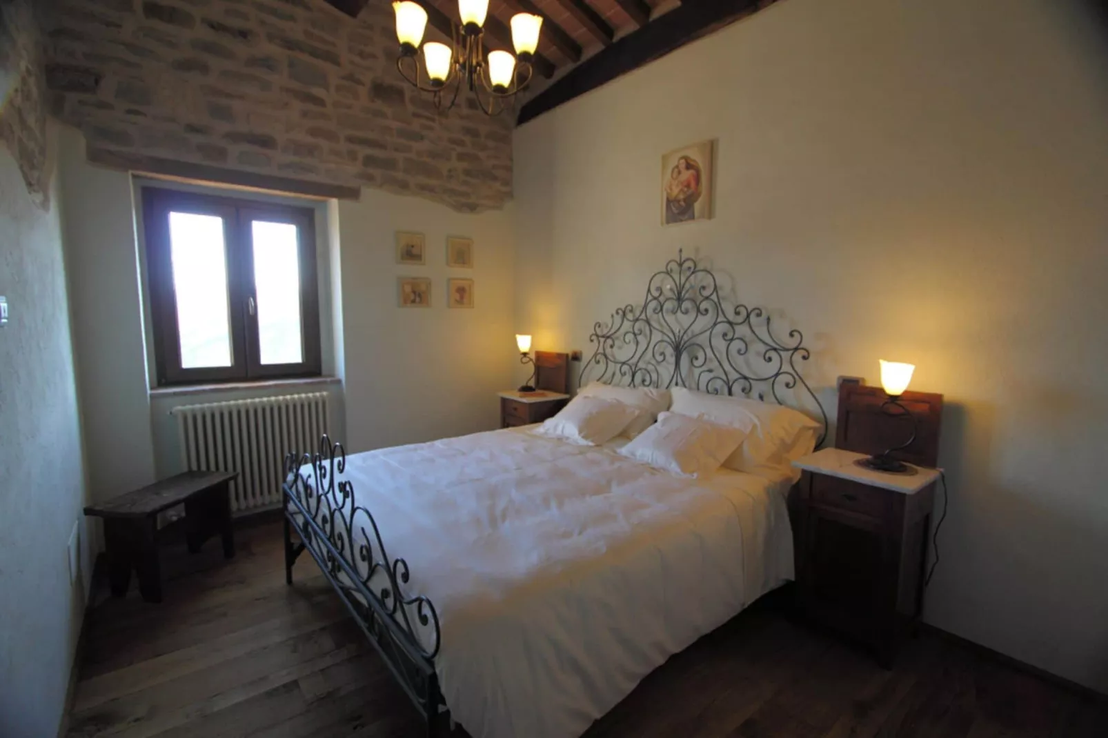 La Rocca-Bedroom