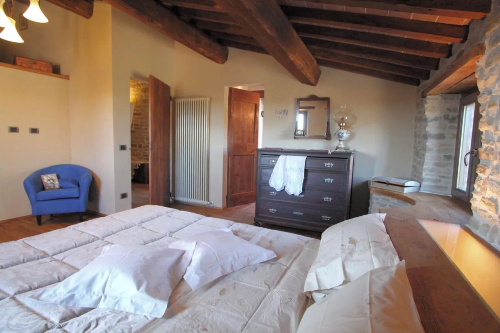 La Rocca-Bedroom