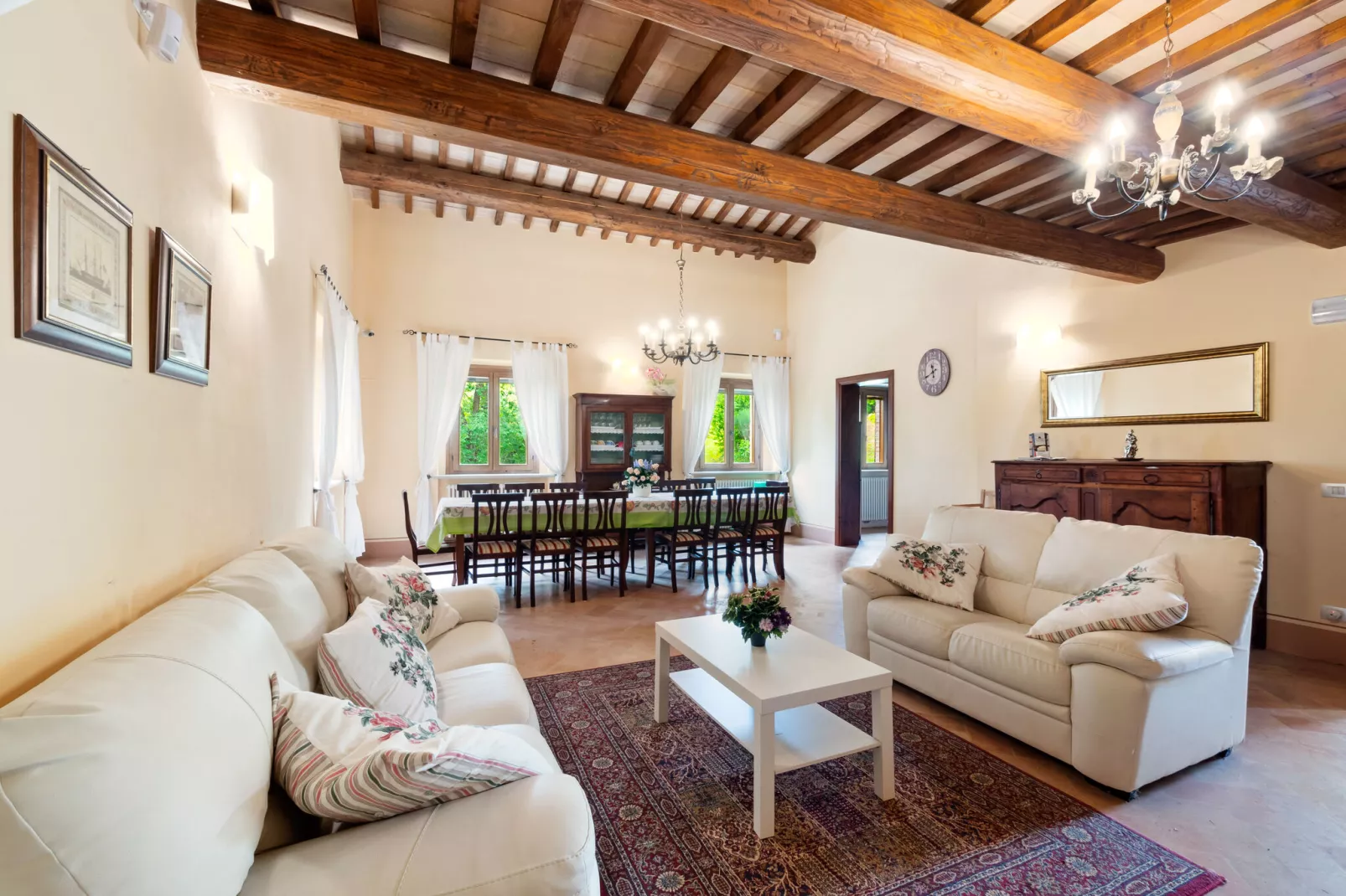 Calfattore-Living room