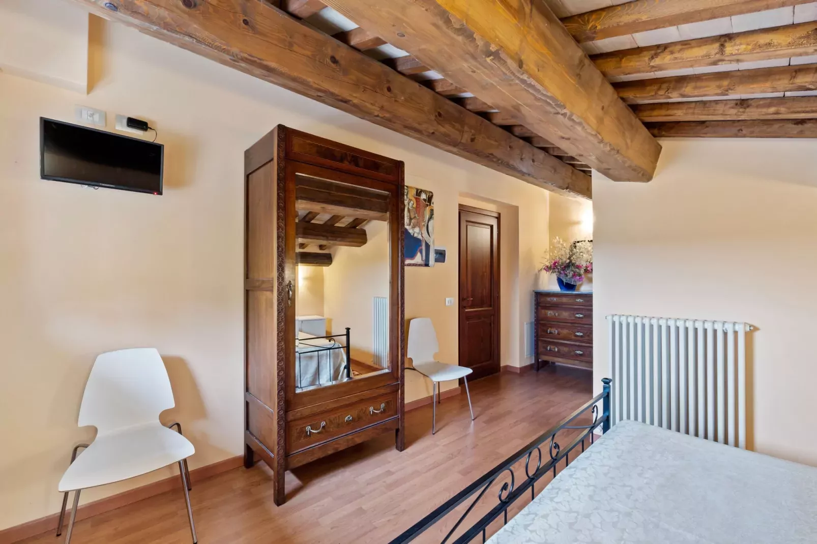 Calfattore-Bedroom