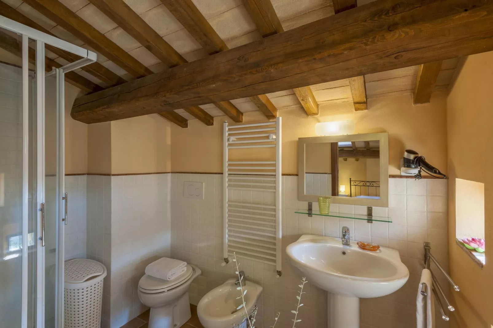 Calfattore Duca Federico-Badezimmer