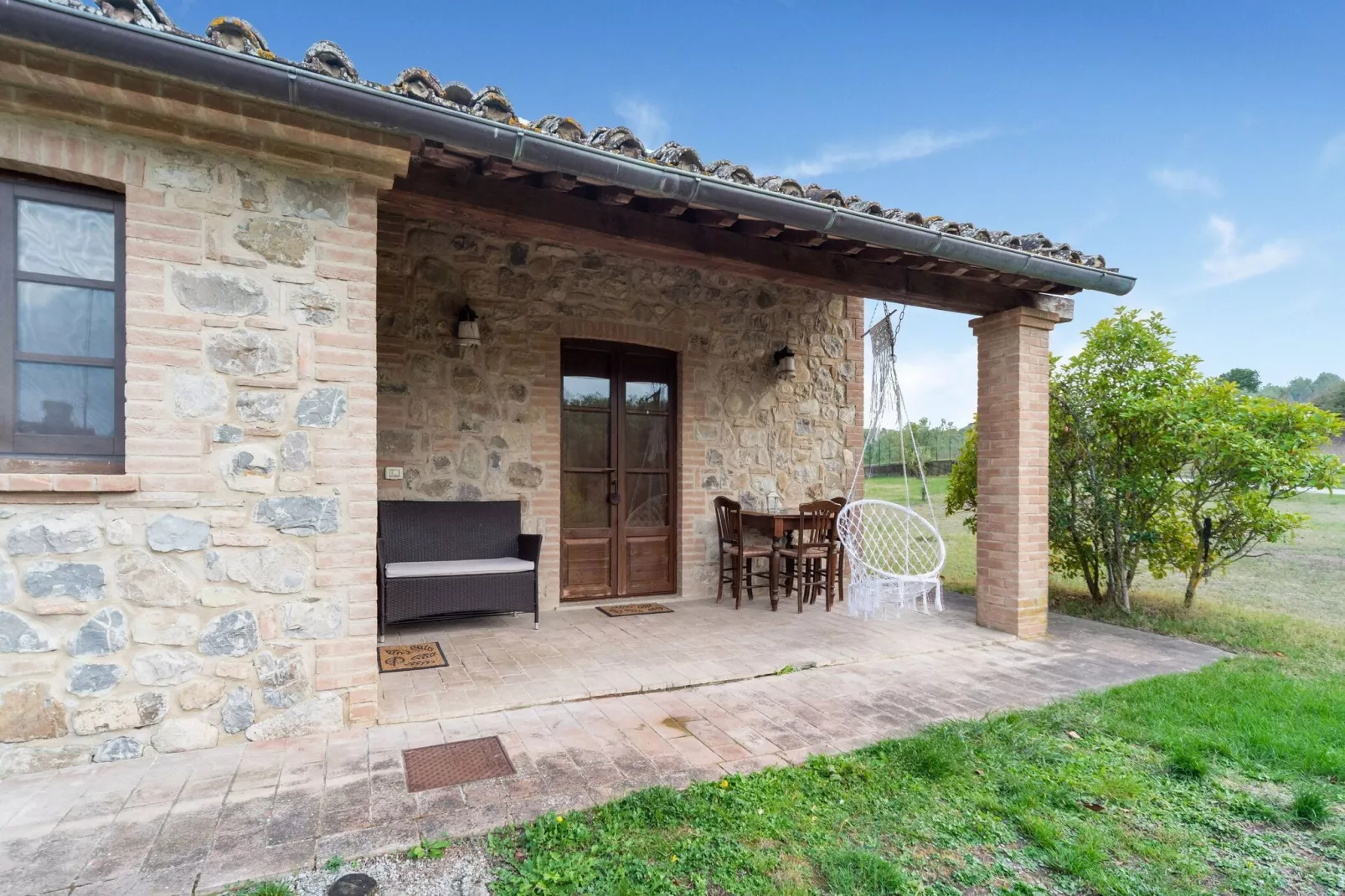 Fior di Vaniglia-Exterior summer