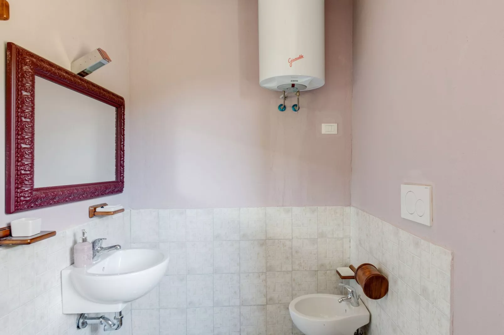 Casa Andrea-Bathroom