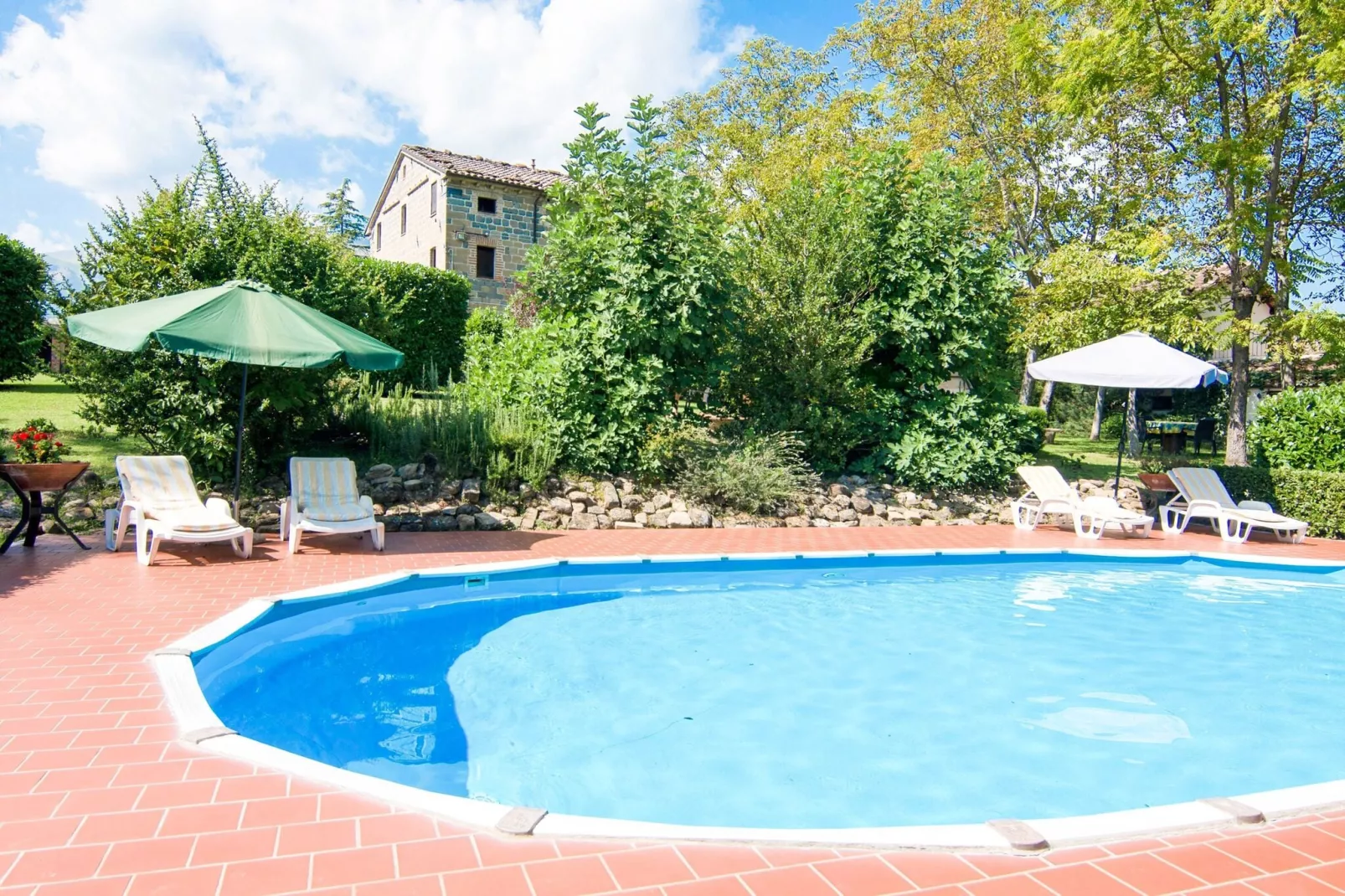 Fattoria 19-Pool