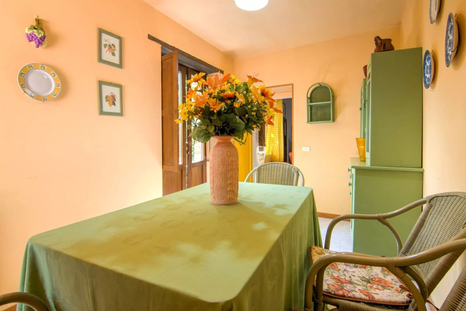 Fattoria 19-Dining room