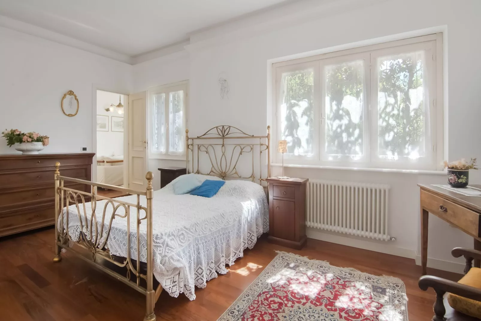 Villa Montegiove-Bedroom