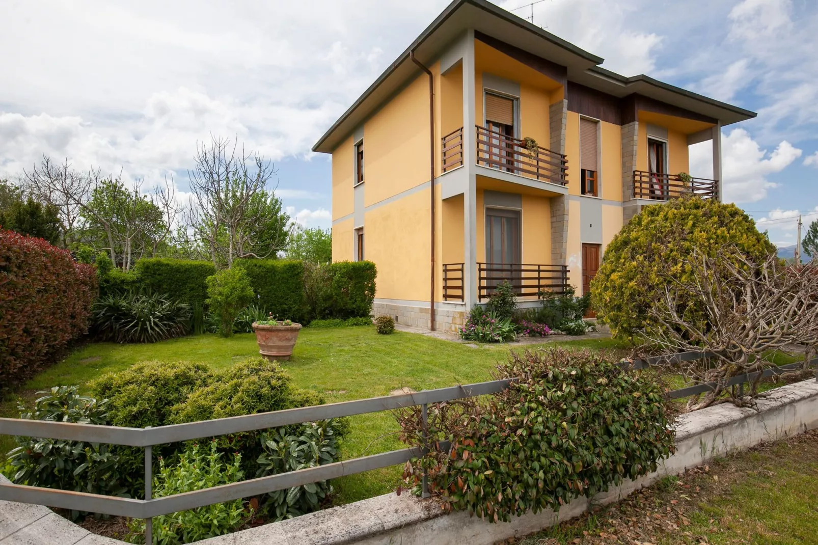 CASA OLMI-Exterior summer