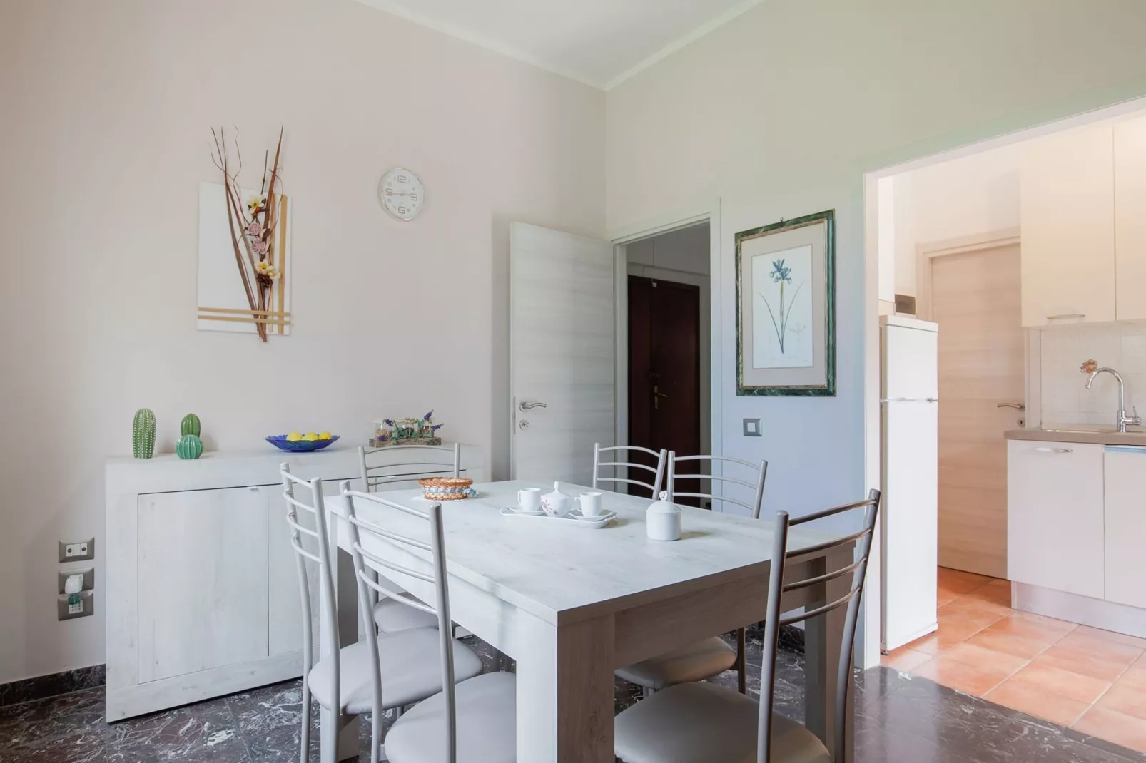 CASA OLMI-Dining room