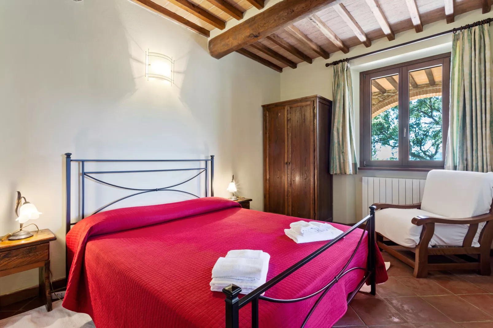 Casa Sugheri-Bedroom