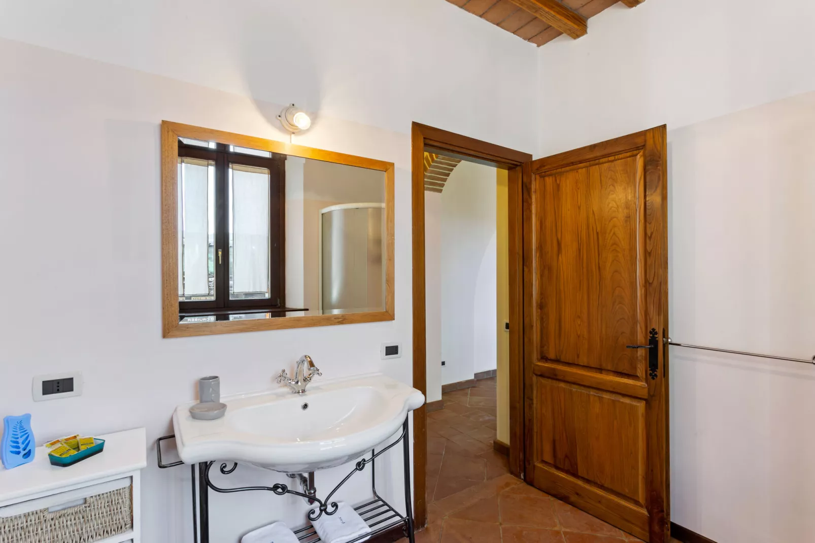 Casa Sugheri-Bathroom
