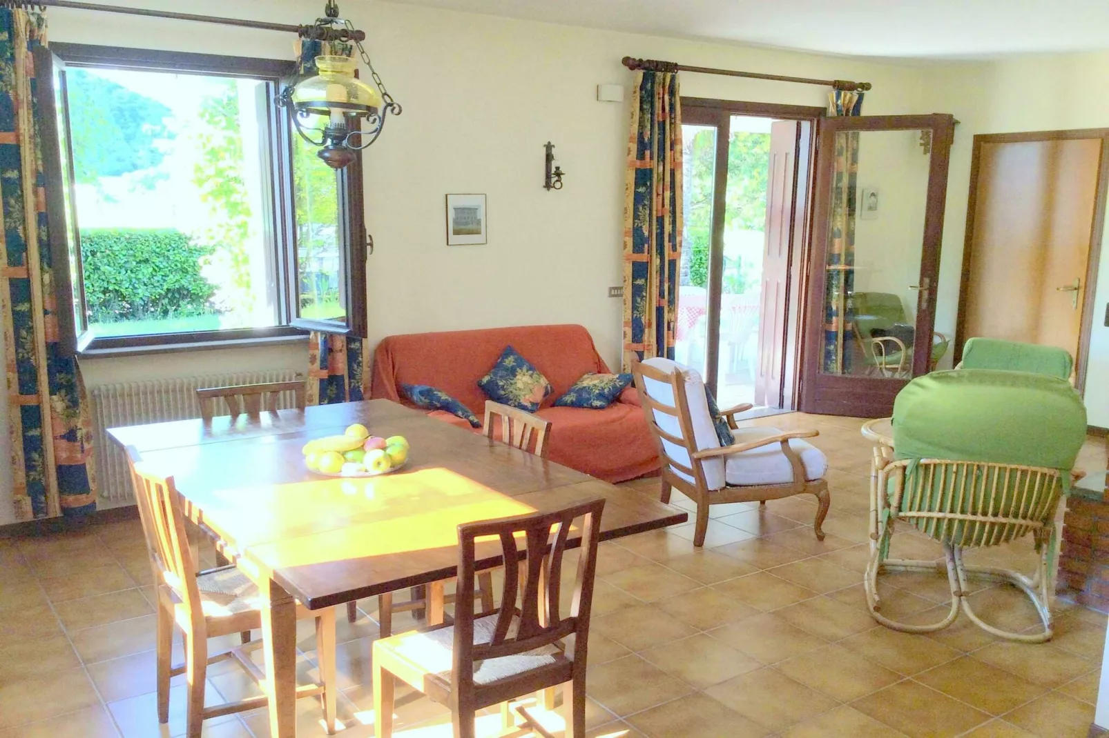Casa Travesio-Esszimmer