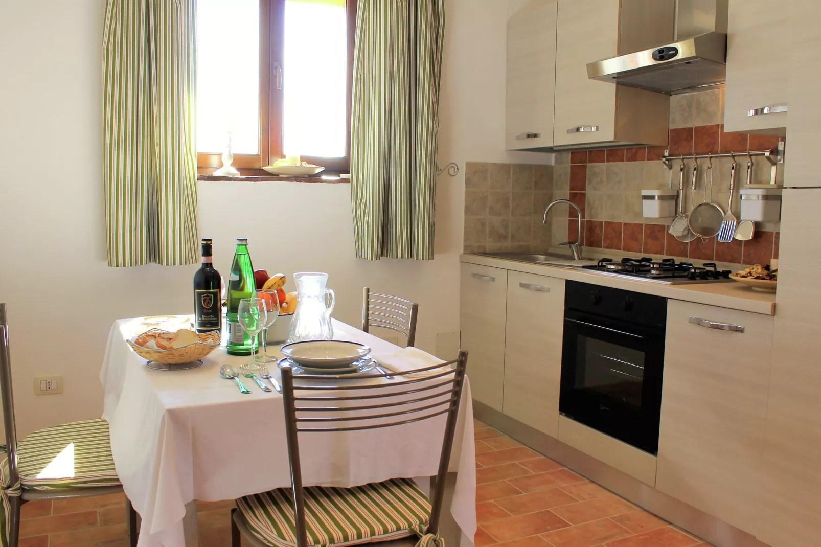 Martino-Kitchen