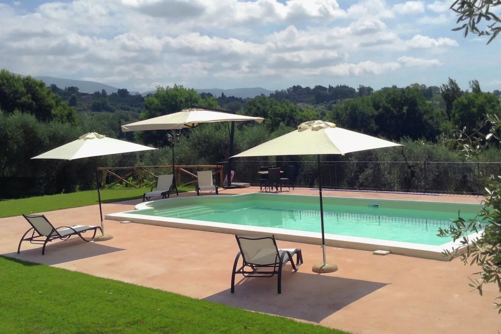 Pino-Pool