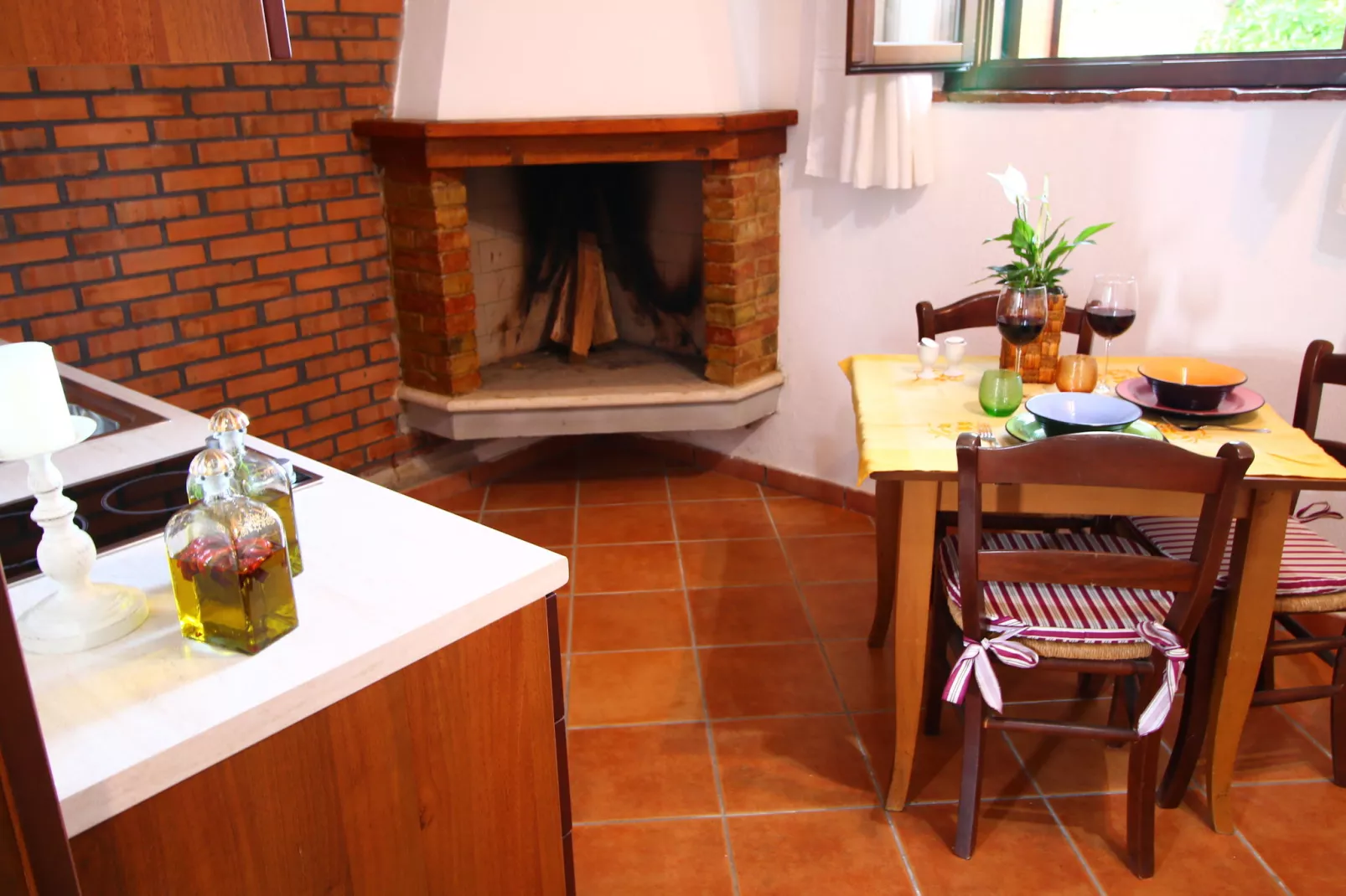 Pino-Dining room