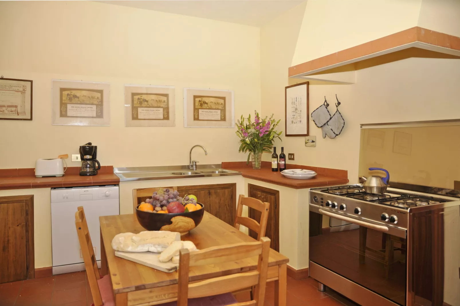 Villa Laurentia-Kitchen