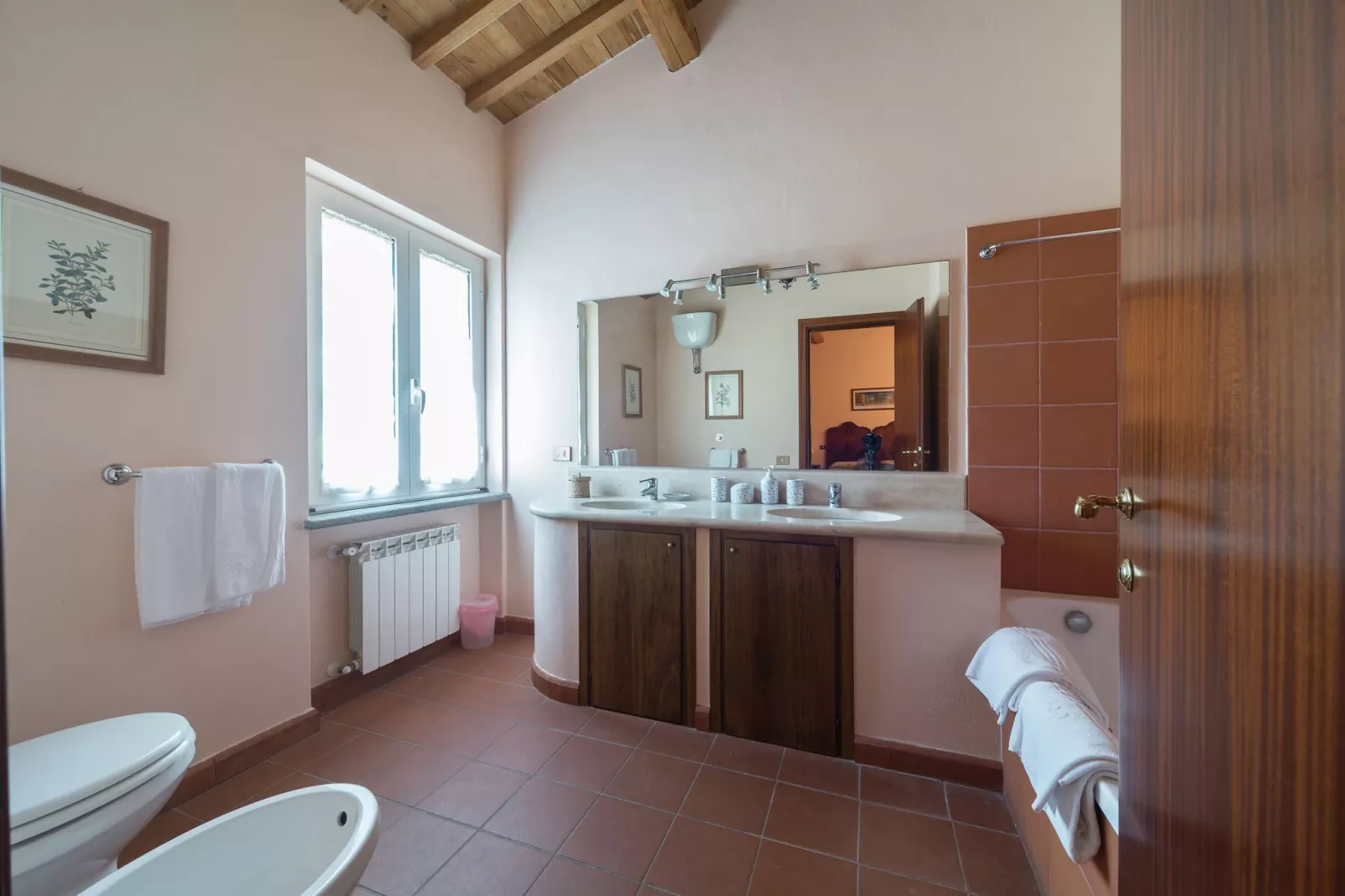 Villa Laurentia-Bathroom