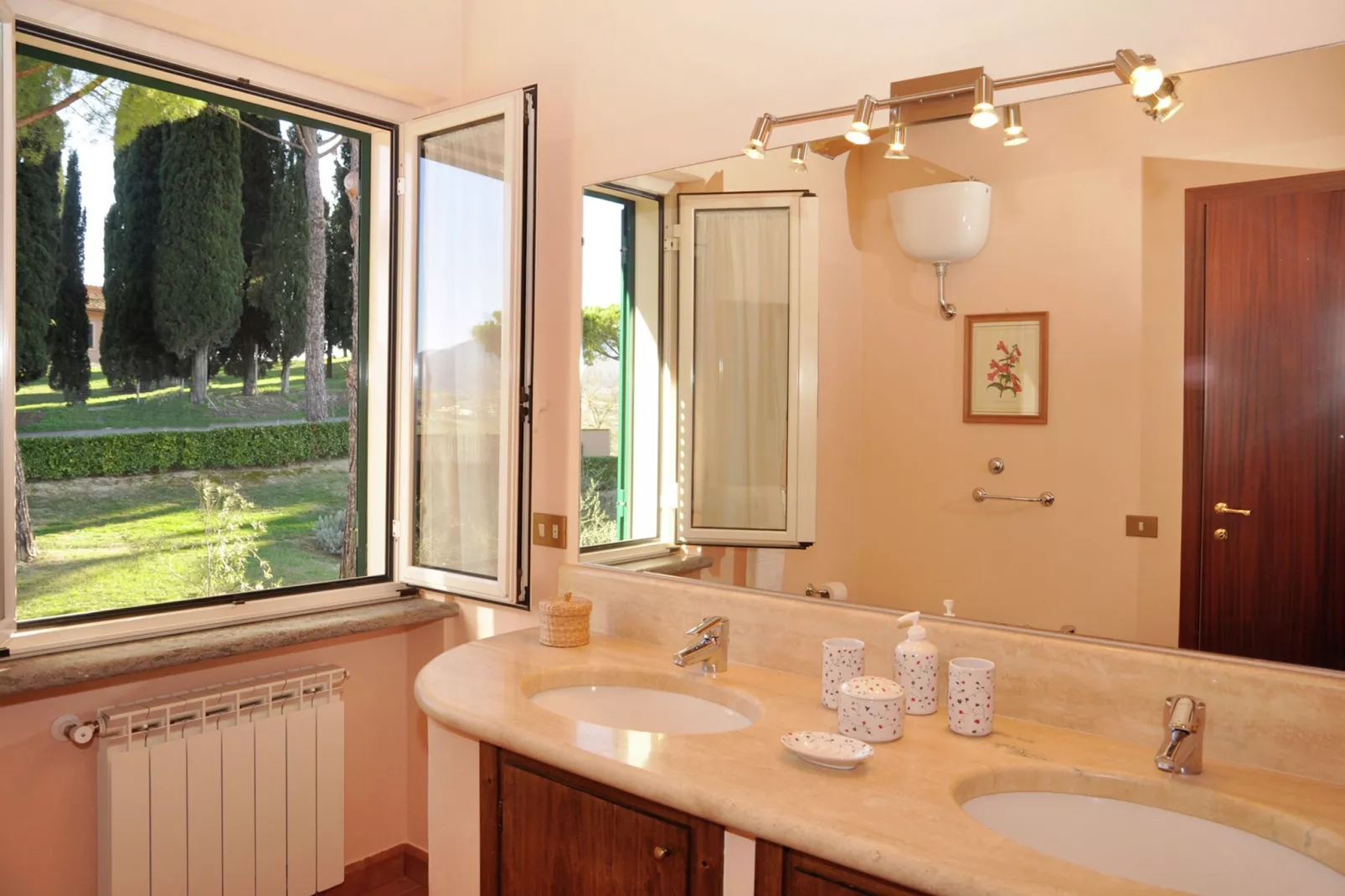 Villa Laurentia-Bathroom