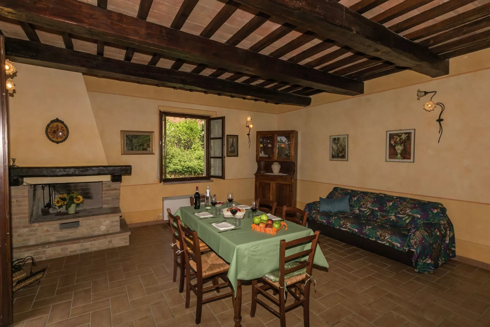 Il Leccio-Dining room