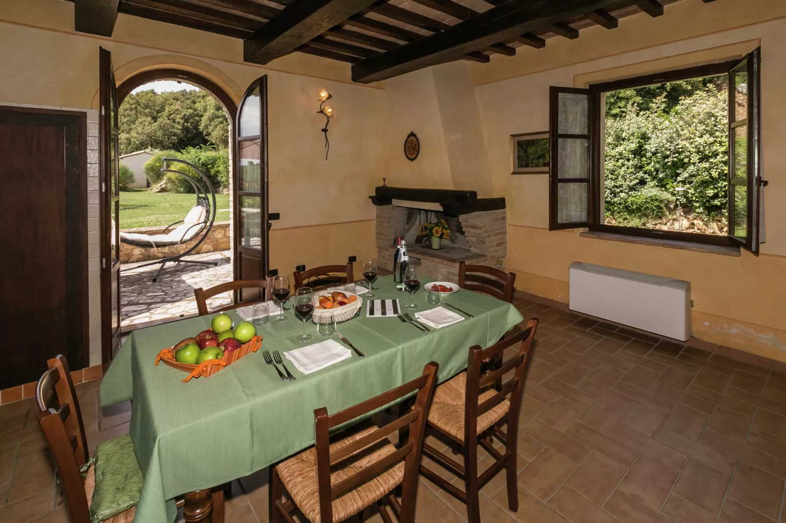 Il Leccio-Dining room