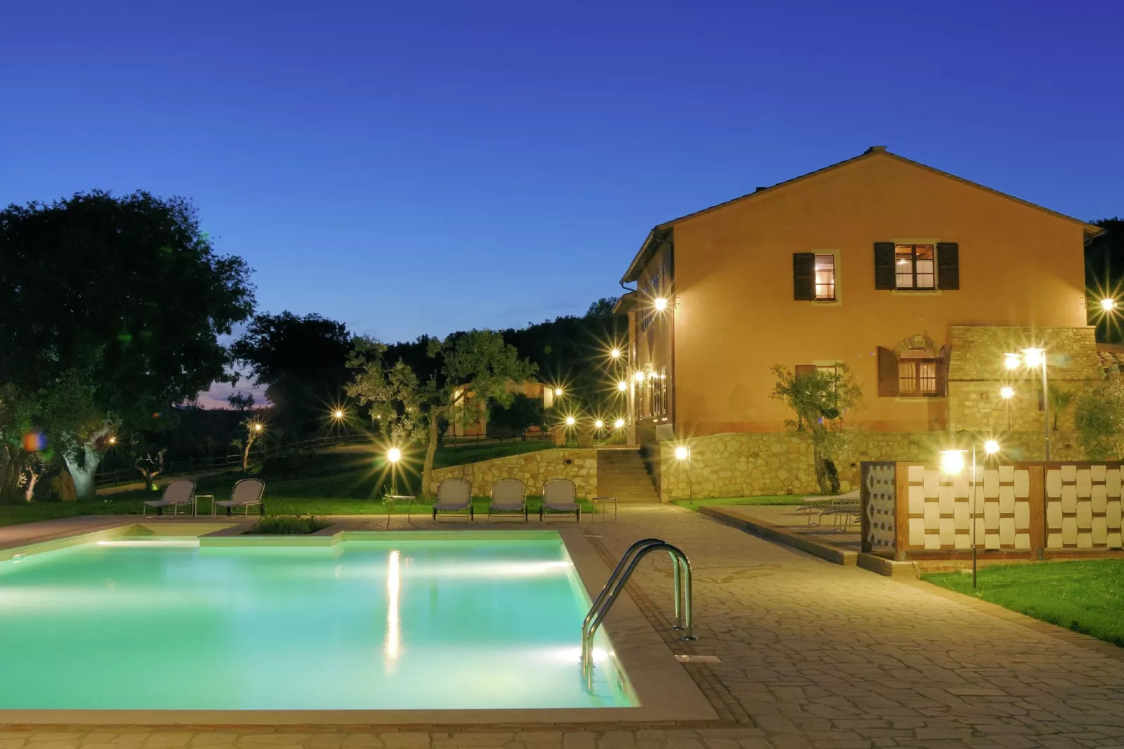 Il Bagolaro-Exterior summer
