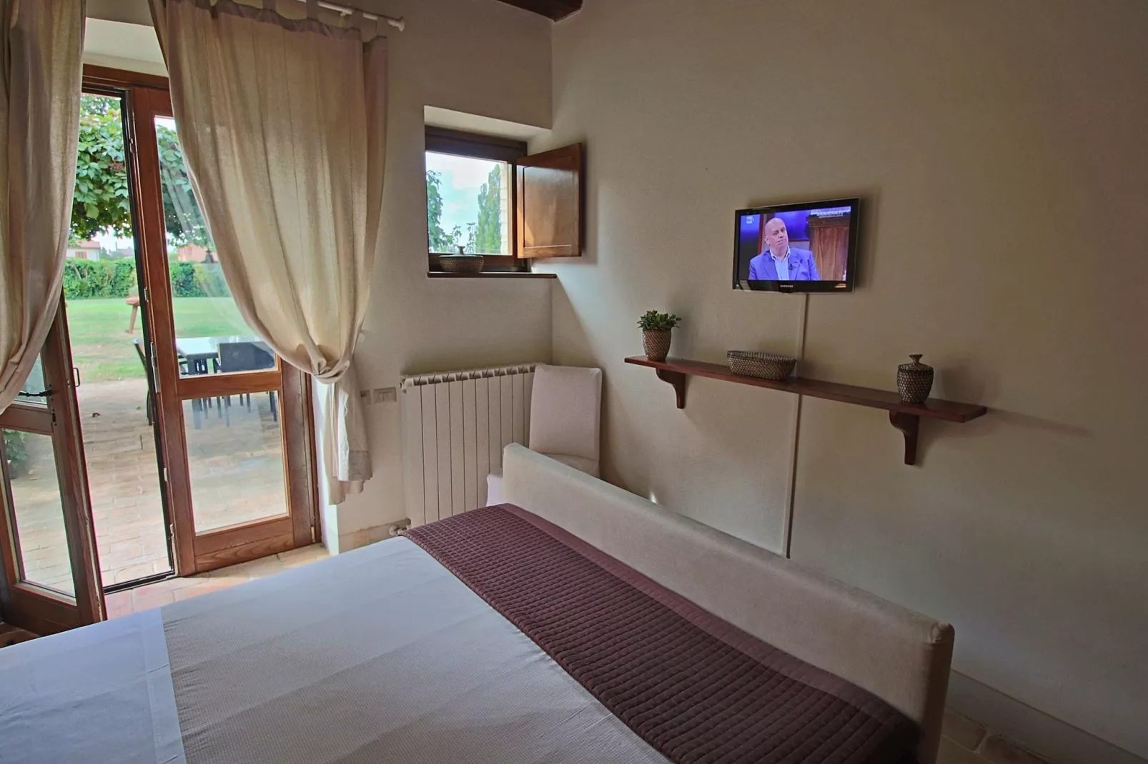 La Cantina-Bedroom