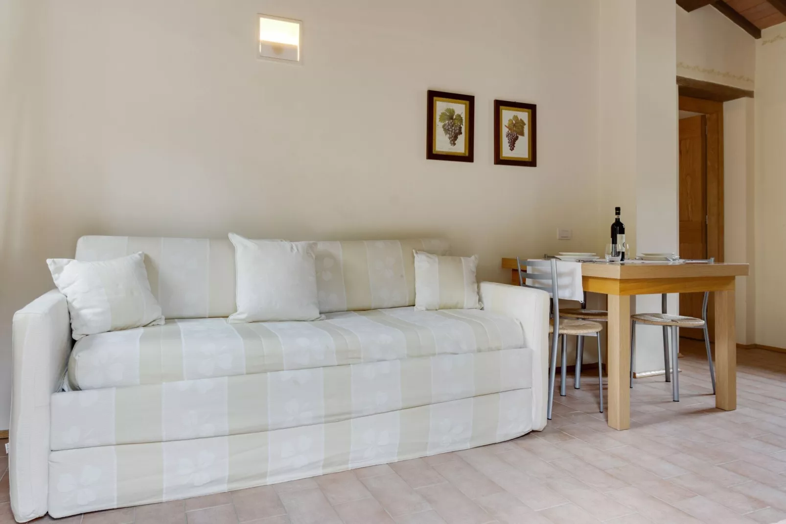 Bilocale-Living room