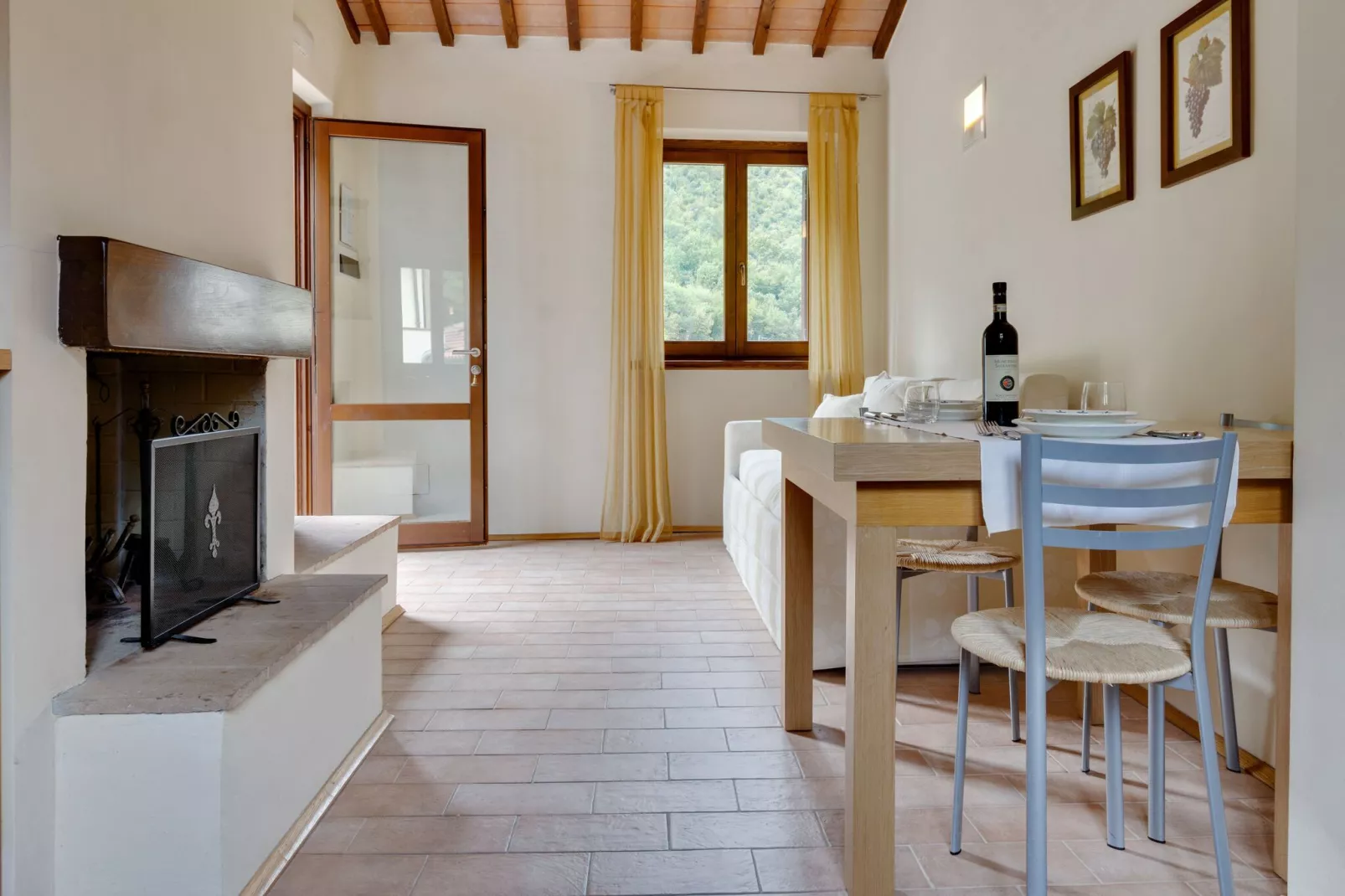 Bilocale-Dining room