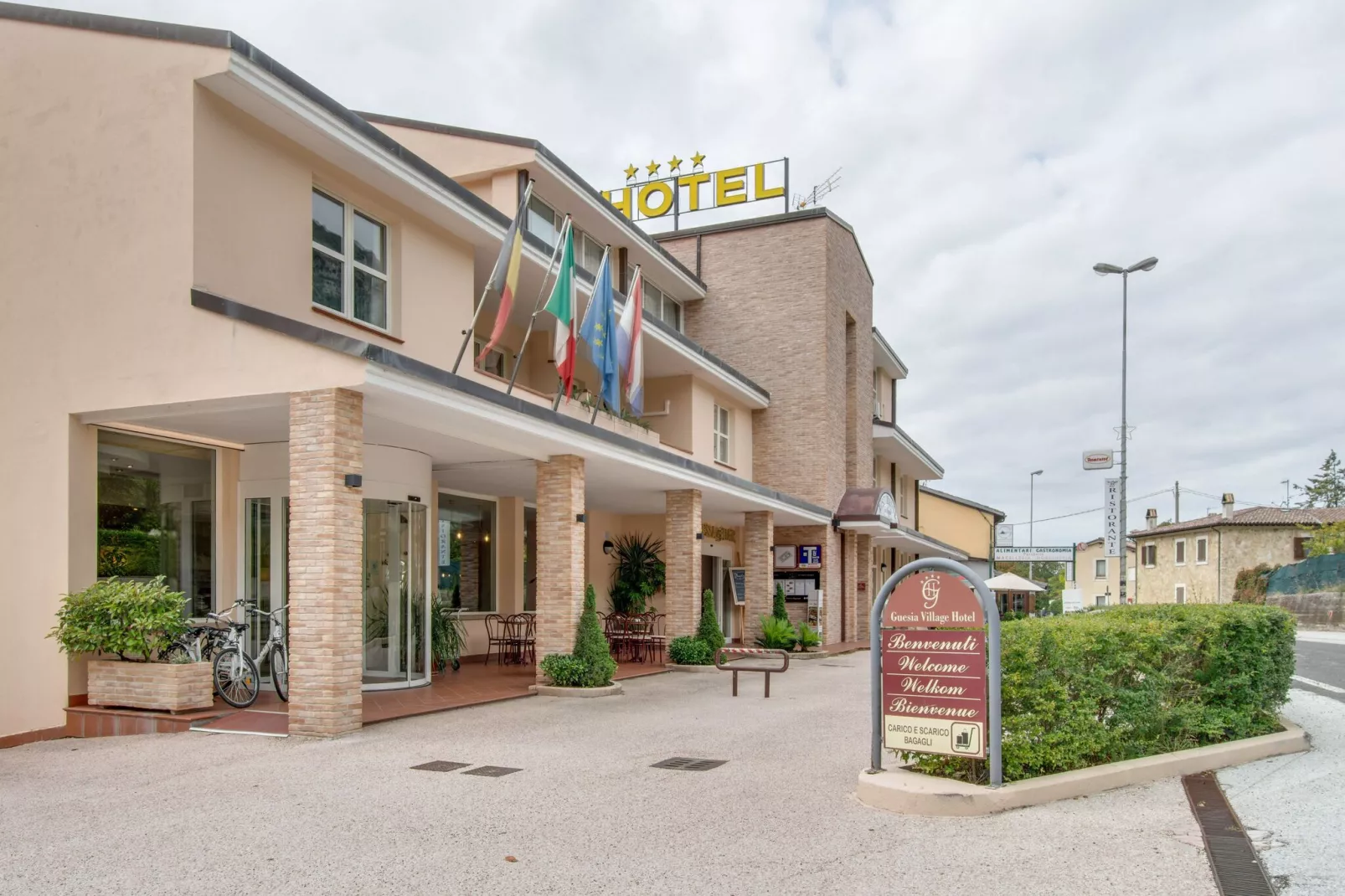 Bilocale 1-Exterior summer