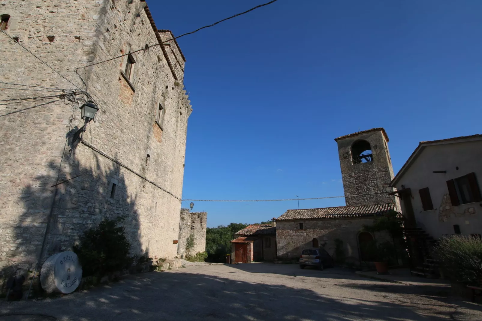 Torre Belvedere-Exterior summer