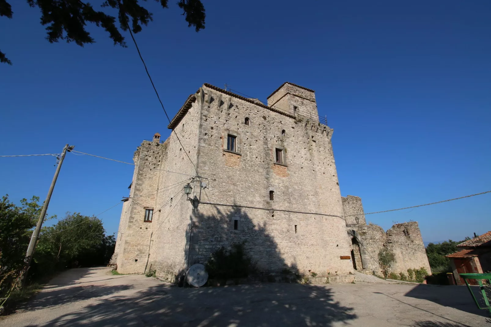 Torre Belvedere-Exterior summer