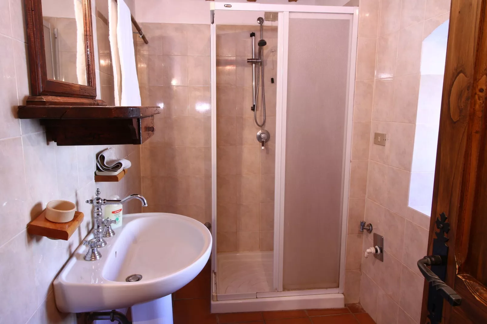 Torre Belvedere-Bathroom