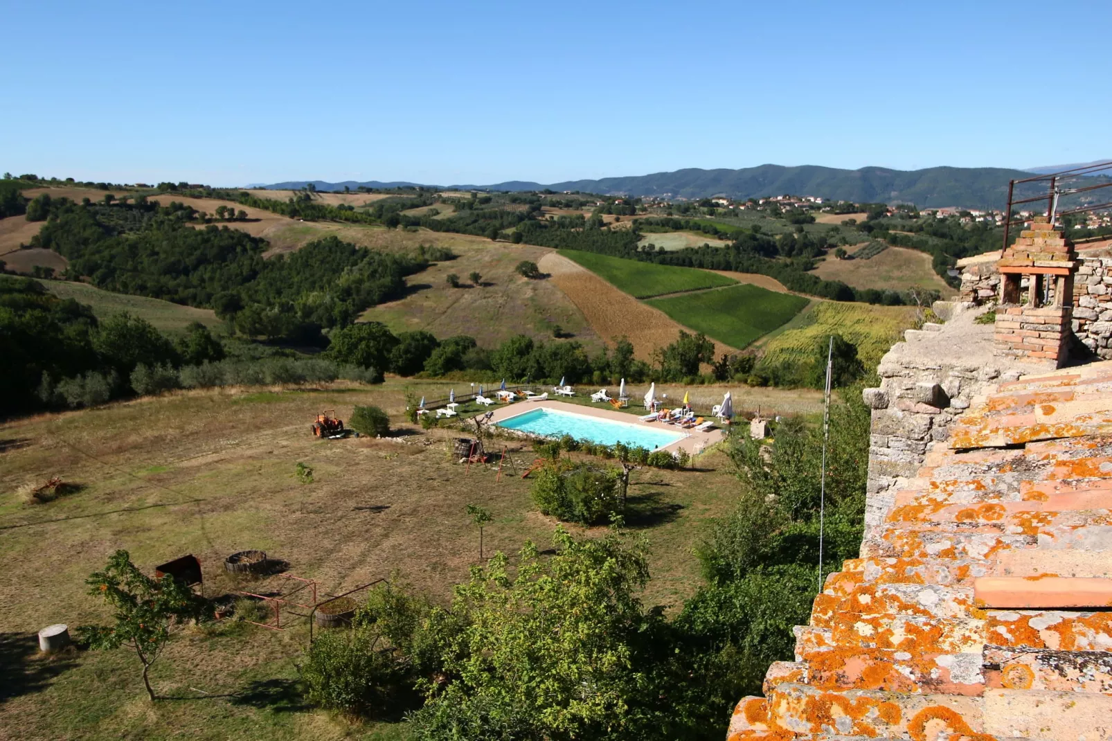 Torre Belvedere-View summer