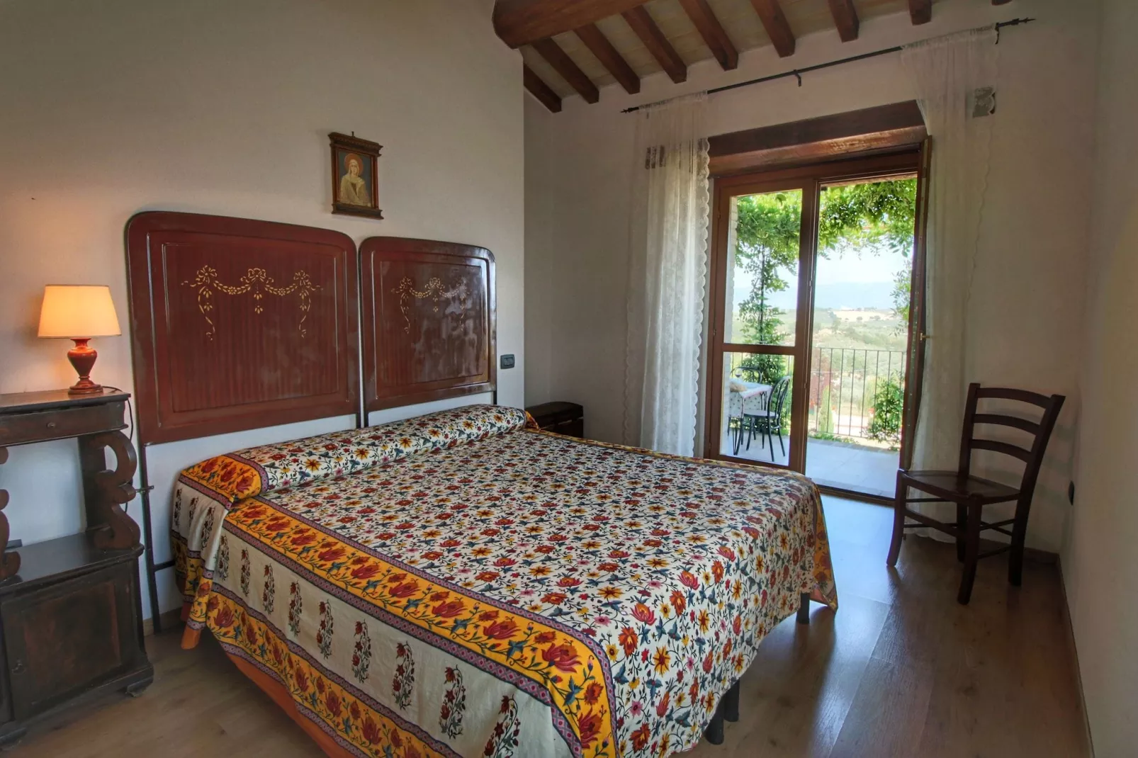 Glicine-Bedroom