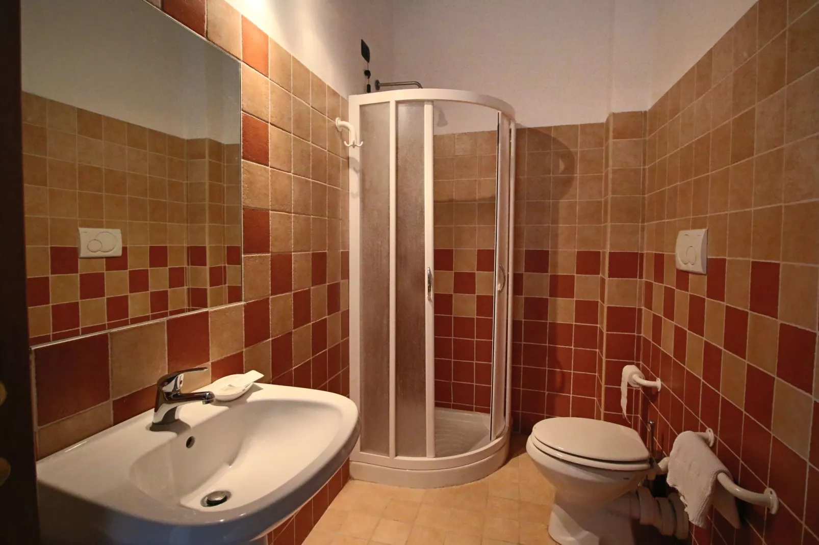 Glicine-Bathroom