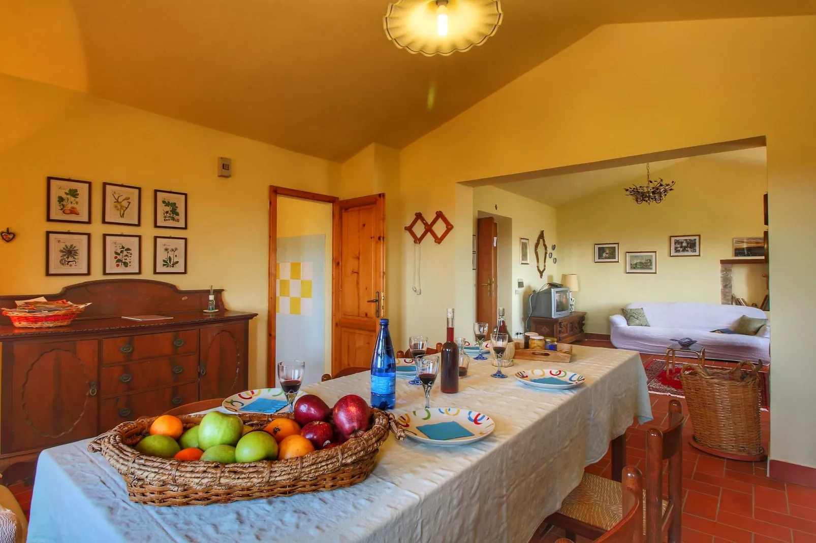 Due Laghi-Dining room