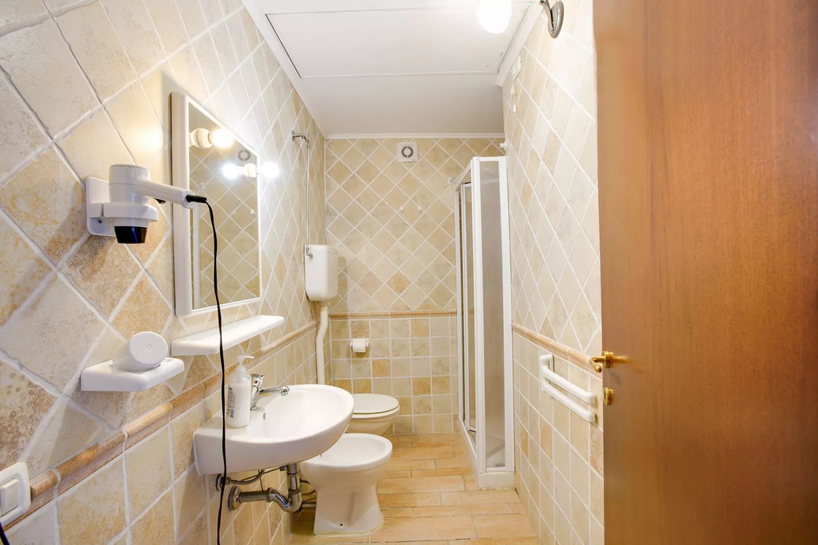 Appartamento la Rana-Bathroom